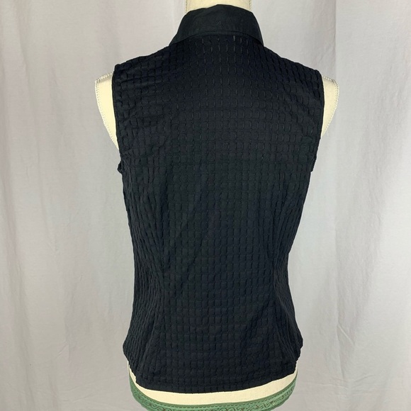 Richard Malcolm sleeveless shirt - Picture 4 of 5